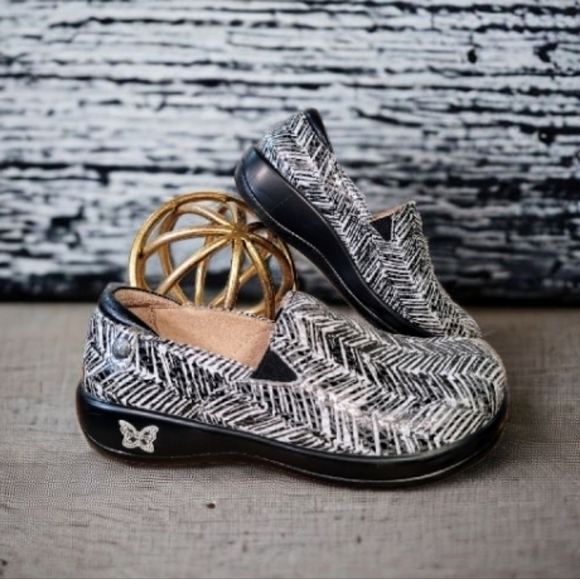 Alegria Keli Black & white Professional Nursing Nurse Work Shoes Flats Size 36 - Picture 3 of 17